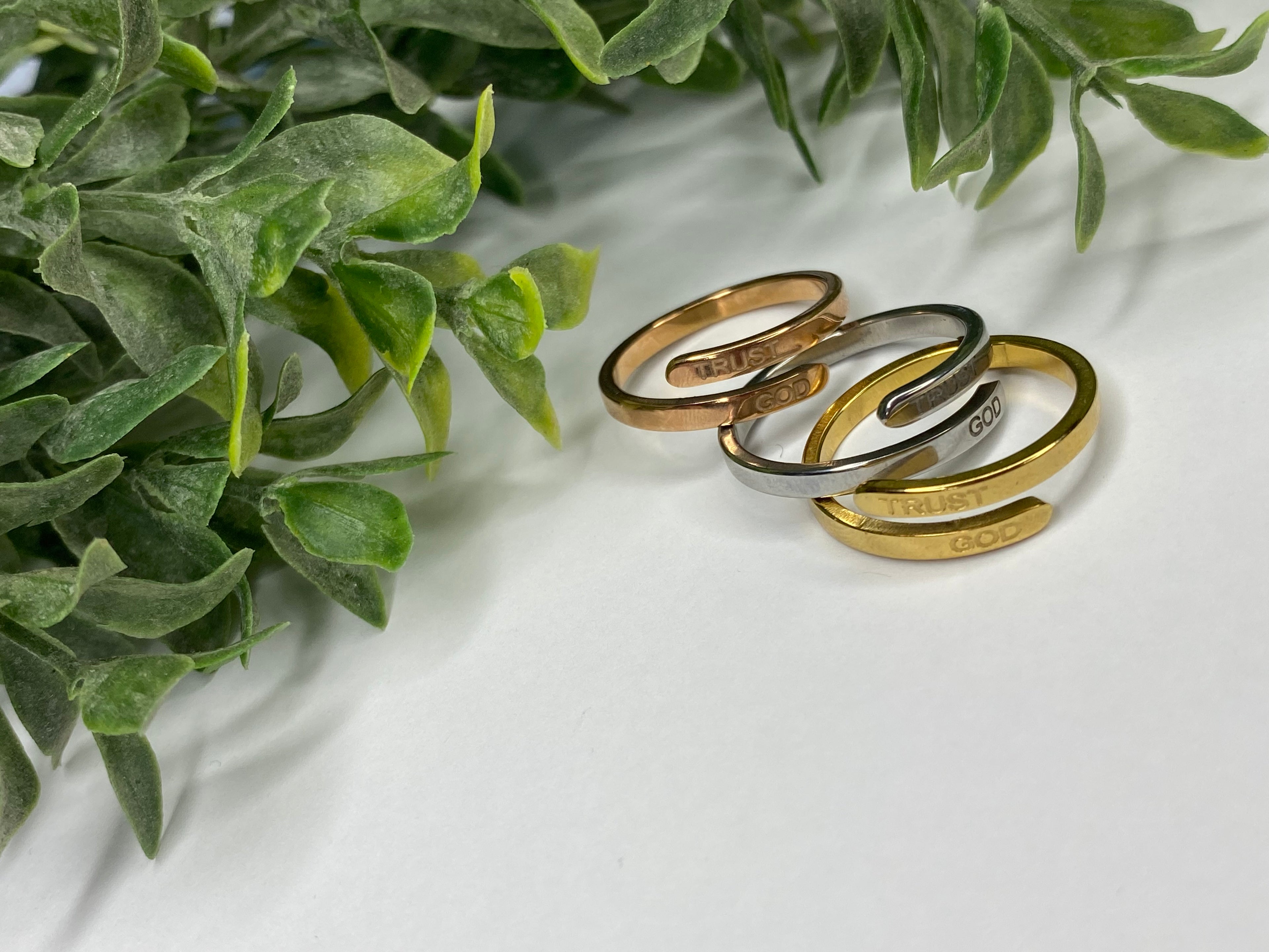 🌿   "TRUST GOD" Adjustable Stainless Steel Ring🌿